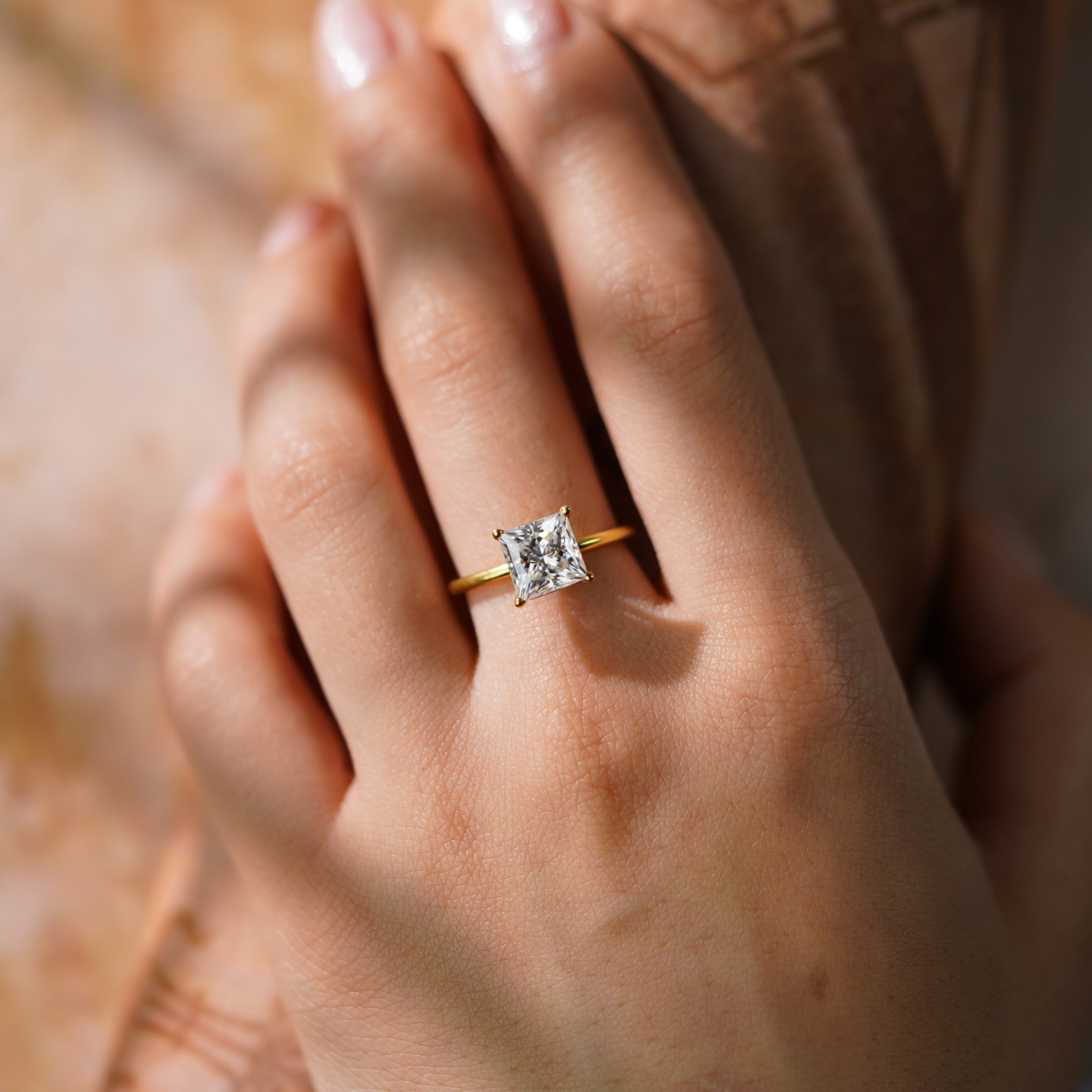Oval Solitaire Engagement Ring – 2 CT Lab Grown Diamond